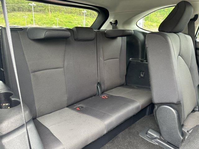 2025 Toyota Highlander LE AWD (SE)