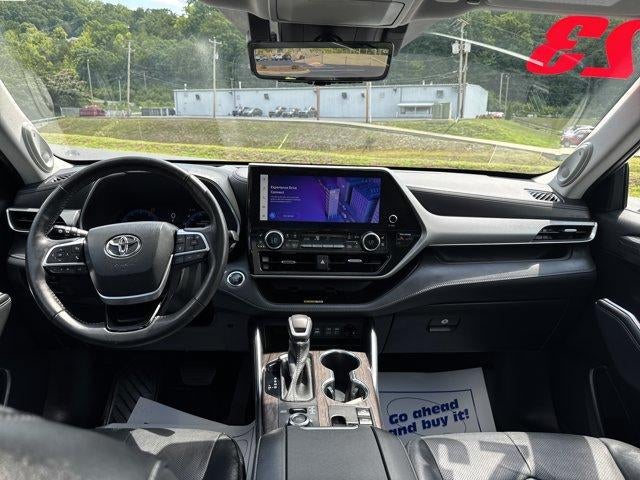 2023 Toyota Highlander Platinum AWD (Natl)