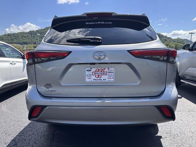 2023 Toyota Highlander Platinum AWD (Natl)