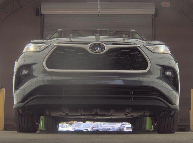 2023 Toyota Highlander XLE AWD (Natl)