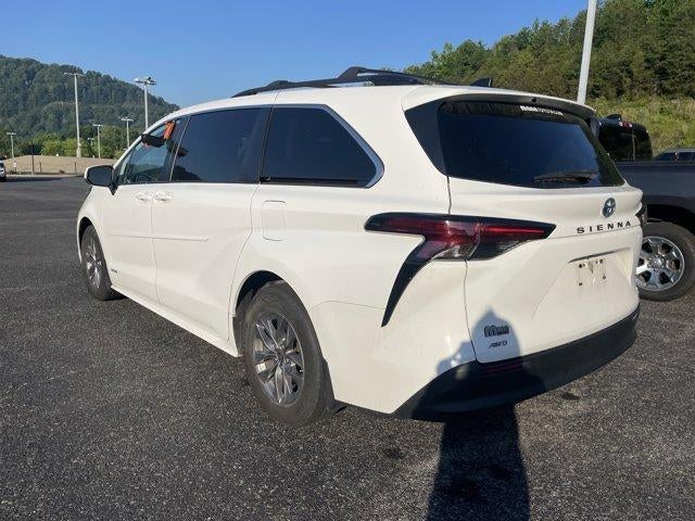 2021 Toyota Sienna LE AWD 8-Passenger (Natl)