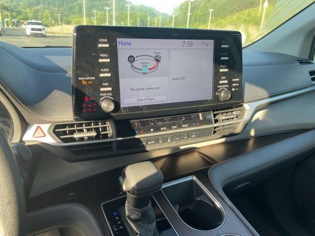 2021 Toyota Sienna LE AWD 8-Passenger (Natl)