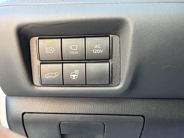 2023 Toyota Highlander Hybrid Limited AWD (Natl)