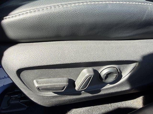 2023 Toyota Highlander Hybrid Limited AWD (Natl)
