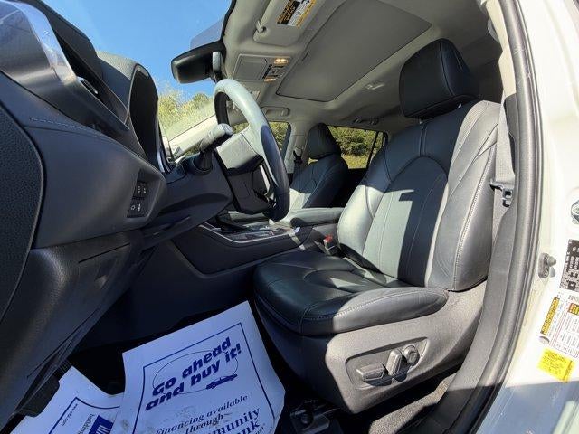 2023 Toyota Highlander Hybrid Limited AWD (Natl)