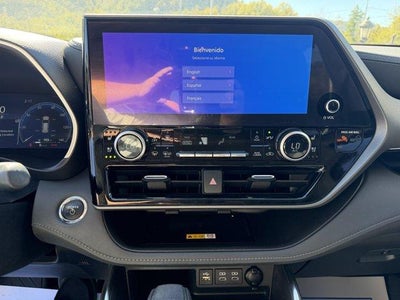 2023 Toyota Highlander Hybrid Limited AWD (Natl)