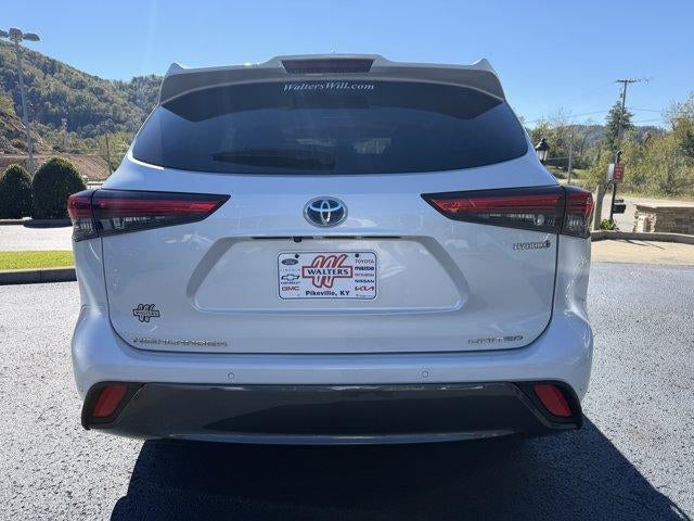 2023 Toyota Highlander Hybrid Limited AWD (Natl)