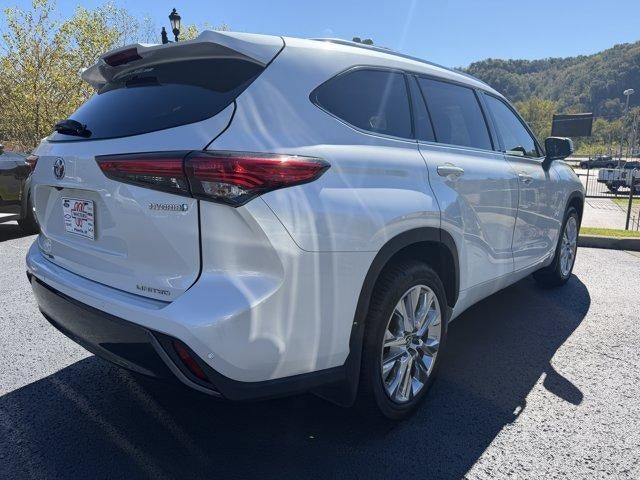 2023 Toyota Highlander Hybrid Limited AWD (Natl)