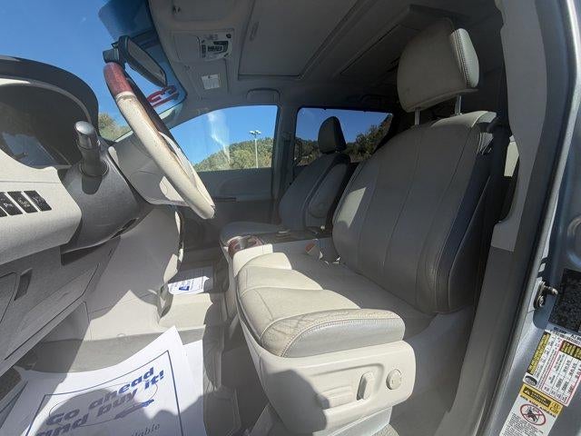 2013 Toyota Sienna 5dr 7-Pass Van V6 Ltd FWD (Natl)