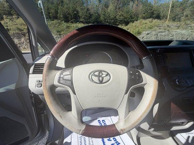 2013 Toyota Sienna 5dr 7-Pass Van V6 Ltd FWD (Natl)