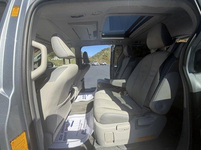 2013 Toyota Sienna 5dr 7-Pass Van V6 Ltd FWD (Natl)