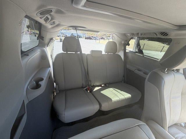 2013 Toyota Sienna 5dr 7-Pass Van V6 Ltd FWD (Natl)
