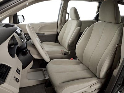 2013 Toyota Sienna 5dr 8-Pass Van V6 XLE FWD (Natl)