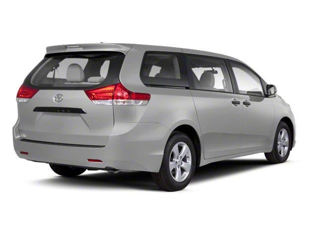 2013 Toyota Sienna 5dr 8-Pass Van V6 XLE FWD (Natl)