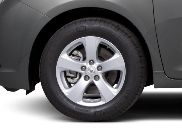 2013 Toyota Sienna 5dr 8-Pass Van V6 XLE FWD (Natl)