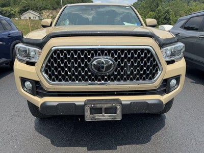 2019 Toyota Tacoma 4WD 4WD TRD Off Road Double Cab 5' Bed V6 MT (Natl)