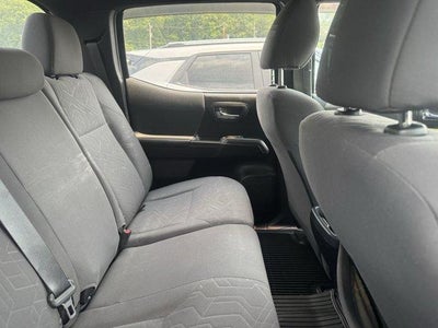 2019 Toyota Tacoma 4WD 4WD TRD Off Road Double Cab 5' Bed V6 MT (Natl)
