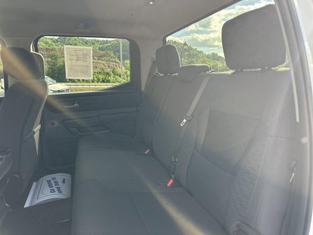 2023 Toyota Tundra 4WD 4WD SR5 CrewMax 5.5' Bed (Natl)