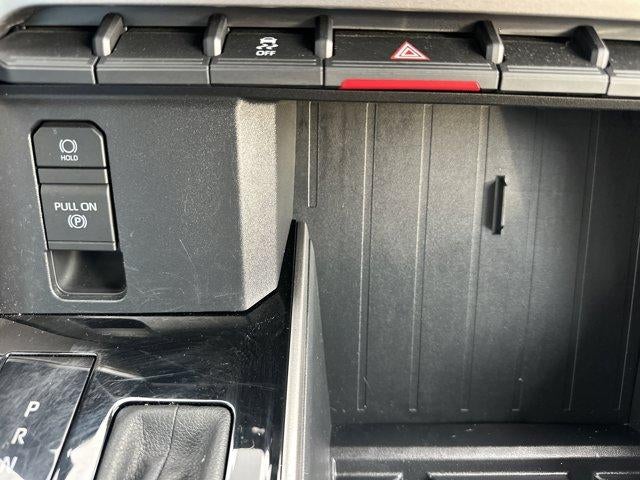 2024 Toyota Tundra 4WD 4WD SR5 CrewMax 5.5' Bed (Natl)