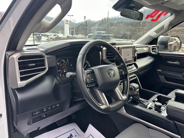 2024 Toyota Tundra 4WD 4WD SR5 CrewMax 5.5' Bed (Natl)