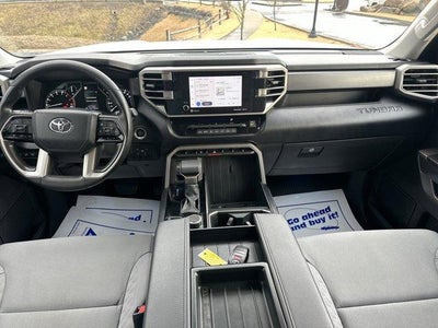 2024 Toyota Tundra 4WD 4WD SR5 CrewMax 5.5' Bed (Natl)