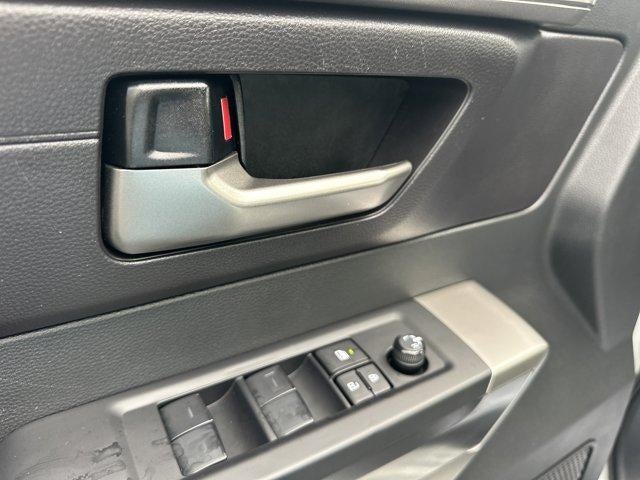 2024 Toyota Tundra 4WD 4WD SR5 CrewMax 5.5' Bed (Natl)