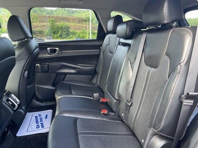 2025 Kia Sorento S FWD