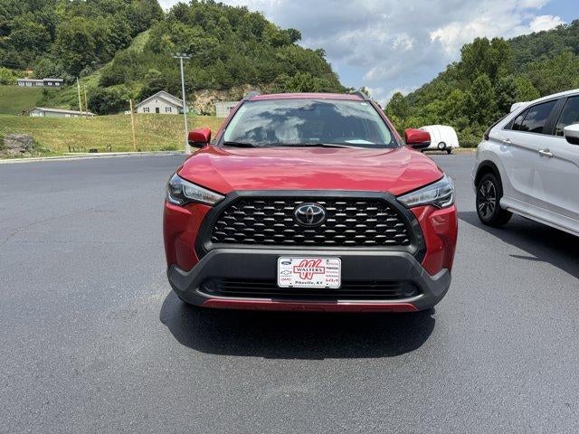 2022 Toyota Corolla Cross LE 4WD (Natl)
