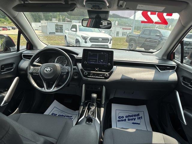 2022 Toyota Corolla Cross LE 4WD (Natl)