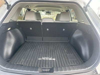 2025 Toyota Corolla Cross LE 4WD (Natl)