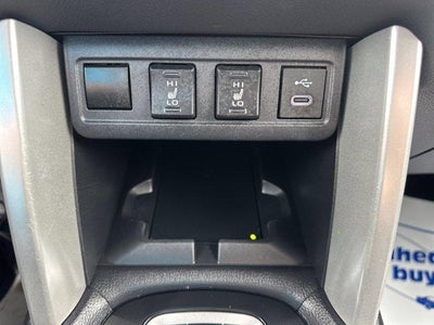 2025 Toyota Corolla Cross XLE 4WD (Natl)