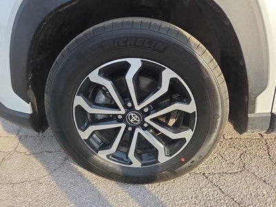 2026 Toyota Corolla Cross Hybrid SE 4WD (Natl)