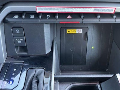 2024 Toyota Sequoia Platinum 4WD (Natl)