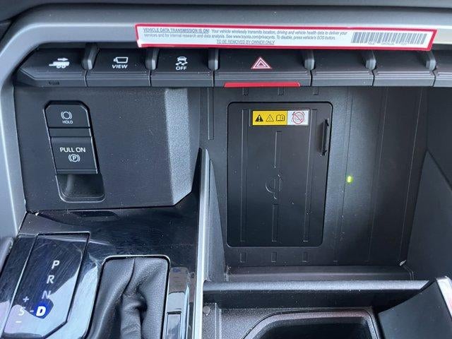 2024 Toyota Sequoia Platinum 4WD (Natl)