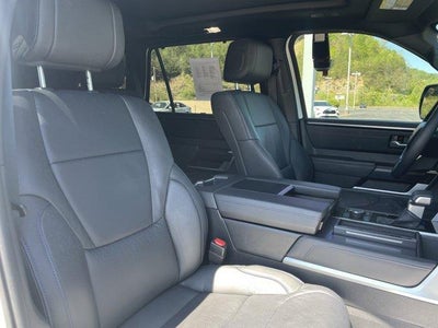 2024 Toyota Sequoia Platinum 4WD (Natl)