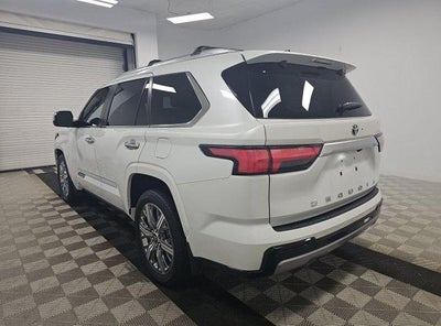2026 Toyota Sequoia Capstone 4WD (Natl)