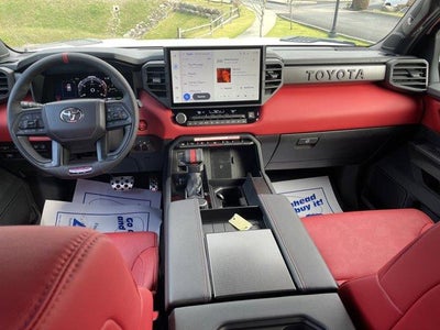 2025 Toyota Sequoia TRD Pro 4WD (Natl)