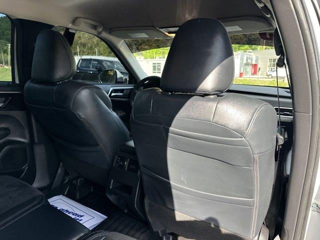 2023 Mitsubishi Outlander SE S-AWC