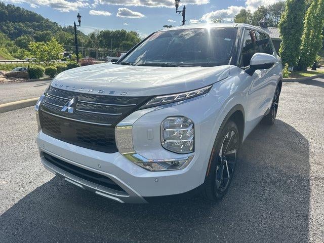 2023 Mitsubishi Outlander SE S-AWC