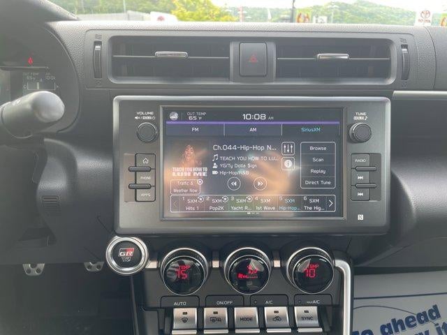 2026 Toyota GR86 Premium Manual (Natl)