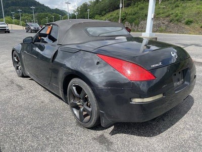 2008 Nissan 350Z 2dr Roadster Auto Enthusiast