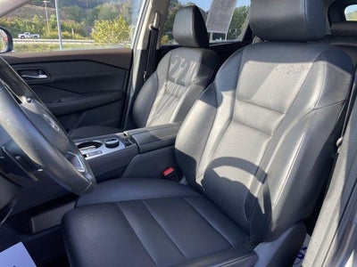 2022 Nissan Rogue AWD SV