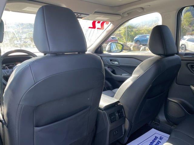 2022 Nissan Rogue AWD SV