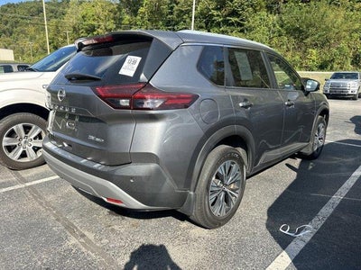 2022 Nissan Rogue AWD SV