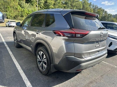 2022 Nissan Rogue AWD SV