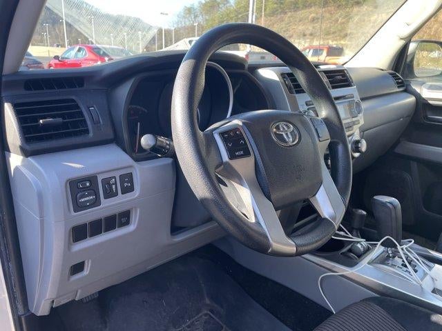 2010 Toyota 4Runner 4WD 4dr V6 SR5 (Natl)