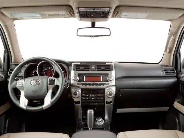 2010 Toyota 4Runner 4WD 4dr V6 SR5 (Natl)