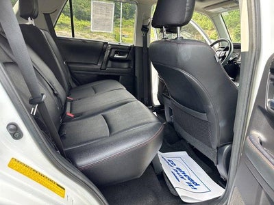 2020 Toyota 4Runner TRD Off Road Premium 4WD (Natl)