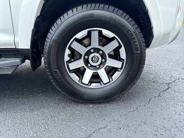 2020 Toyota 4Runner TRD Off Road Premium 4WD (Natl)
