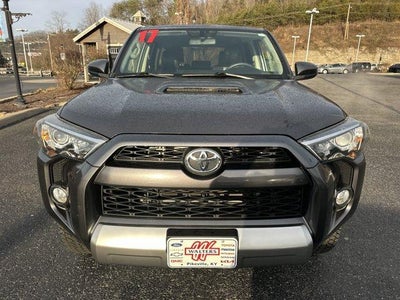 2017 Toyota 4Runner TRD Off Road 4WD (Natl)